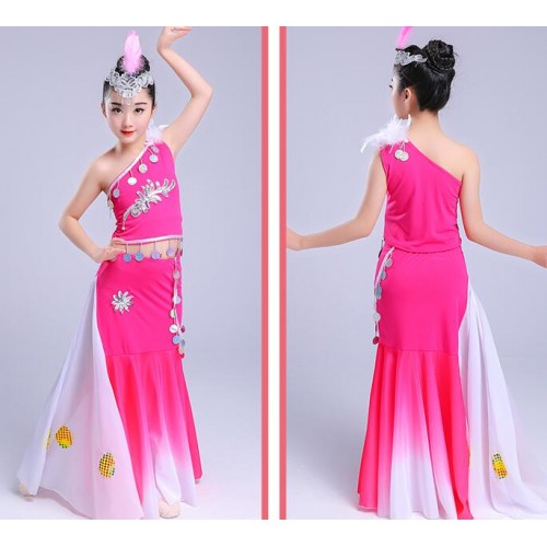 Girls modern dance peacock royal blue fuchsia  photos  stage performance photos cosplay dancing dresses costumes outfits